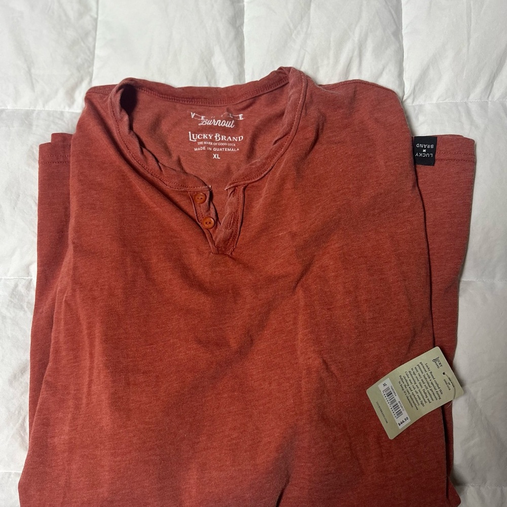 *NEW* Men’s Lucky Brand Long Sleeve Henley - NWT